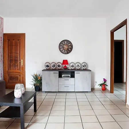 Apartment Casa Vacanze Nada *